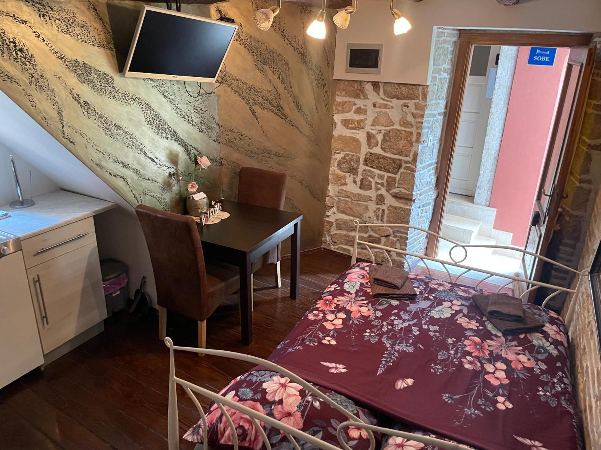 Rooms Da Angelica Old City Rovinj Exterior photo